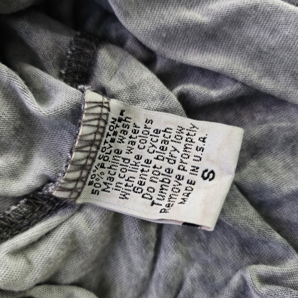Gray T-Shirt with Yellow Graphic - Picture 2 of 2